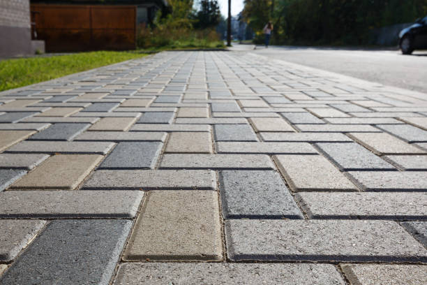 Best Driveway Resurfacing Pavers  in Three Rivers, OR